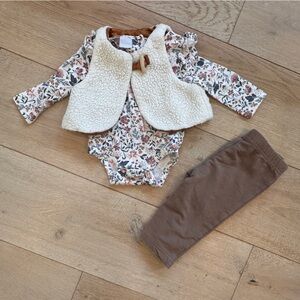 Tahari Floral Bib with Cream and Brown Accents